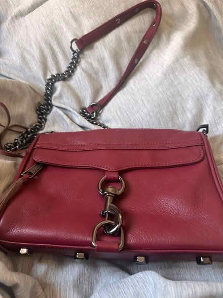 Photo of free Cross body bag (11377) #1
