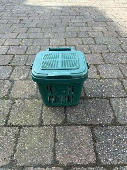 Photo of free Food waste caddy (Cheadle Hulme, Hazel Road, SK8) #1