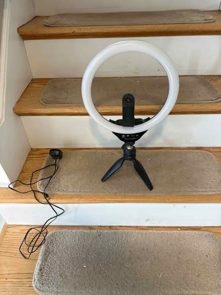 Photo of free Halo light (Lexington center) #1