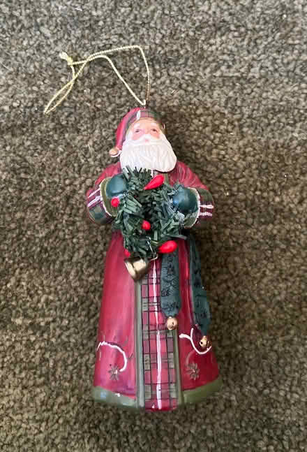Photo of free Ornaments (Springfield, Delco) #1