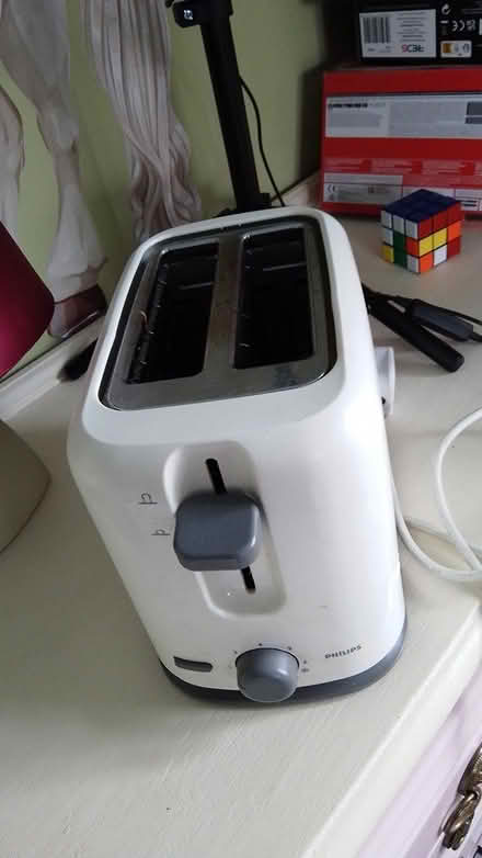 Photo of free 2 slice toaster BR5 (St Mary Cray, BR5) #1