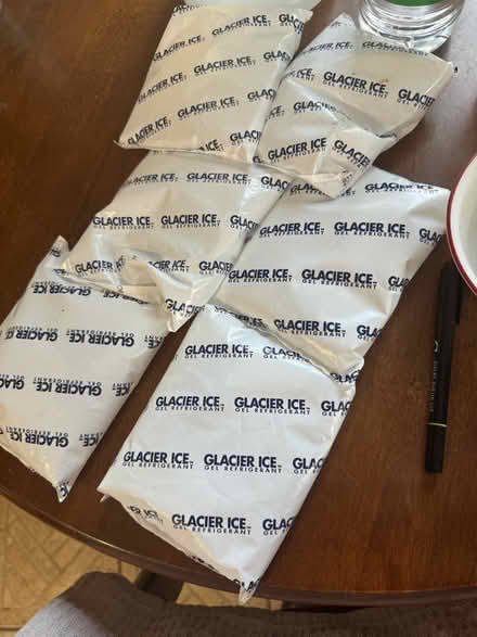 Photo of free 6 ice packs (Rolling Meadows) #1