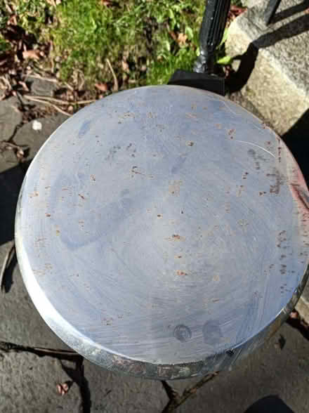 Photo of free Old tall pedal bin (AB25) #1