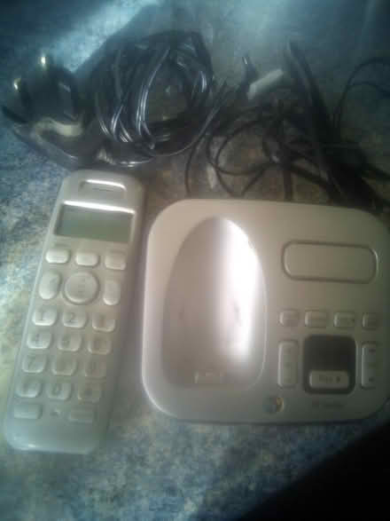 Photo of free Cordless phone, base & cables. (Bridlington YO16) #1