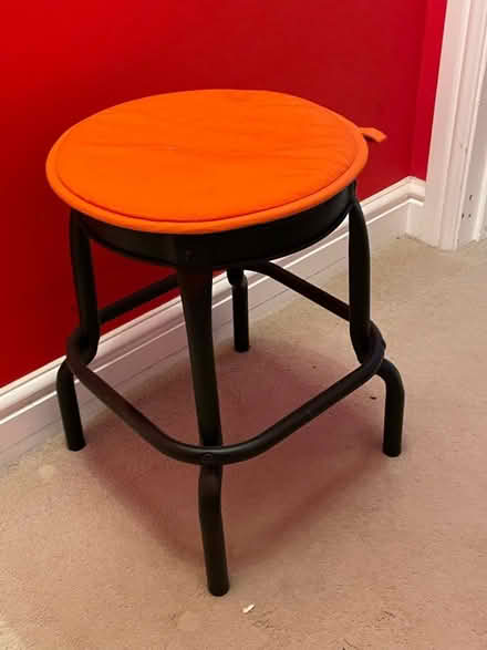 Photo of free Small stool (Yarnton) #1
