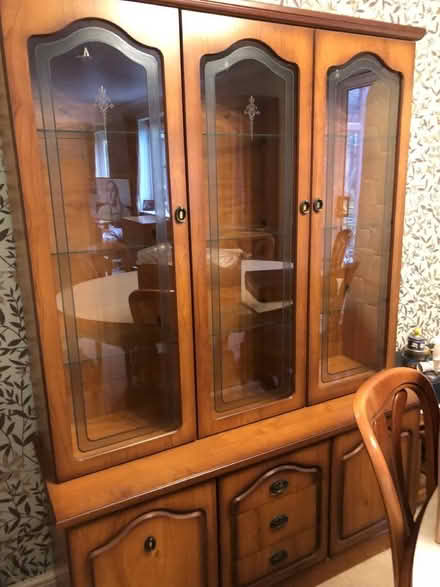 Photo of free Display unit (Swinnow LS28) #1