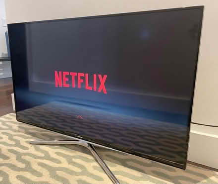 Photo of free 42” Samsung TV (Chelsea, ny) #1