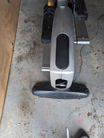 Photo of free Old elliptical (Bethel Park) #2