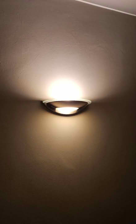 Photo of free Four wall uplighters (PO19) #1