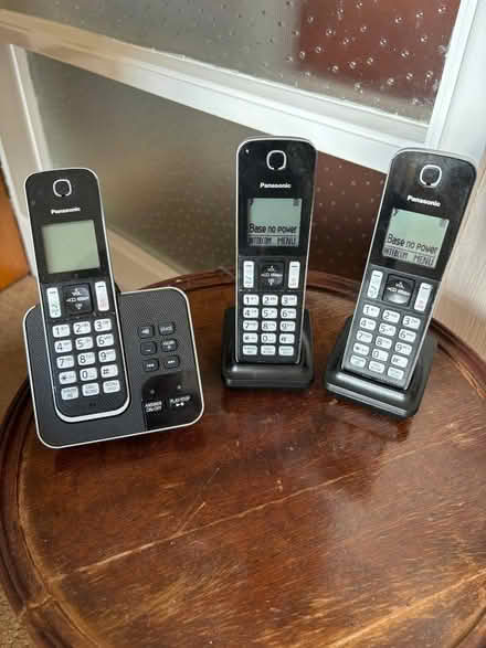 Photo of free Telephone base unit and two extra handsets (Waterlooville PO7) #1