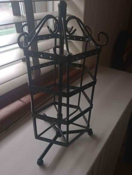 Photo of free Jewellery Stand (Betchworth) #1