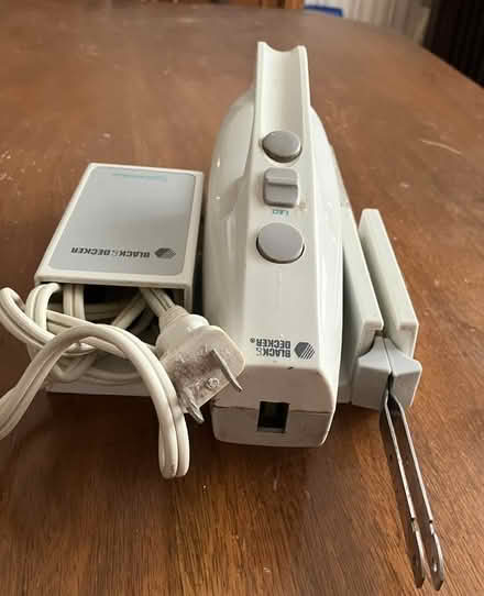Photo of free Electric knife (Centrepointe) #1