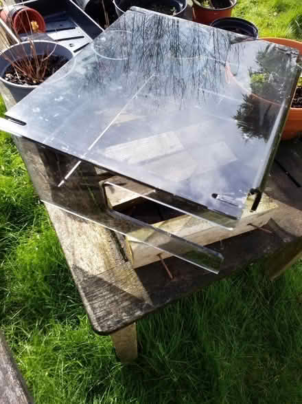 Photo of free Stand for PC screen (Chells Manor SG1) #1