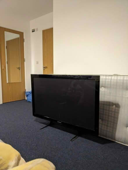 Photo of free 50" Samsung smart tv (Headington OX3) #1