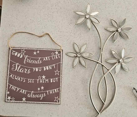 Photo of free Wall hanging items (ST2) #1