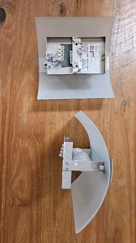 Photo of free Two wall lights (PO19) #3