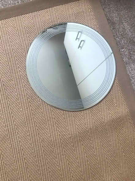 Photo of free Mirror (Kilburn DE56) #1
