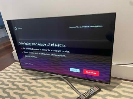 Photo of free 42” Samsung TV (Chelsea, ny) #2