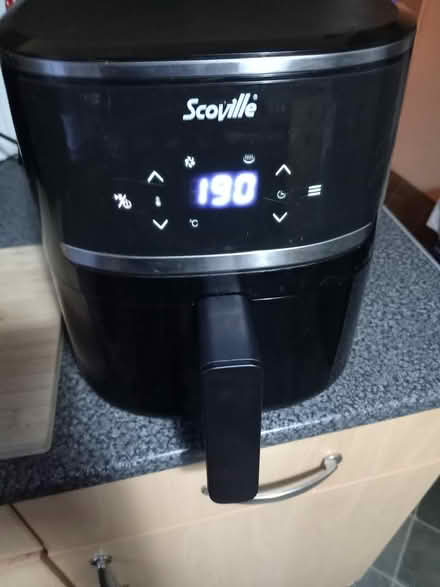 Photo of free Air fryer (Winnersh) #3