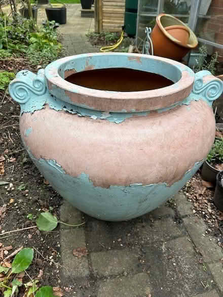 Photo of free Large garden pots (Uphill Lincoln) #1