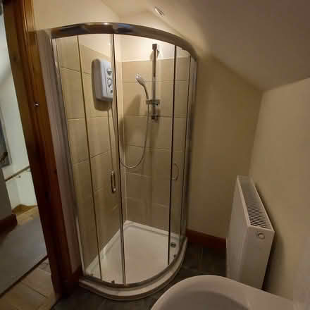 Photo of free Bathroom suite (Balmaha G63) #1