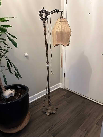 Photo of free Antique Floor Lamp (Plainfield) #2