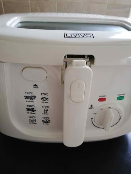 Photo of free Deep fat fryer (Derby DE22) #3