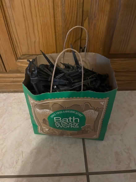 Photo of free More than 100 Christmas light stake (Plano) #1