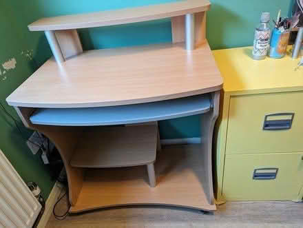 Photo of free Computer station (CT7) #2