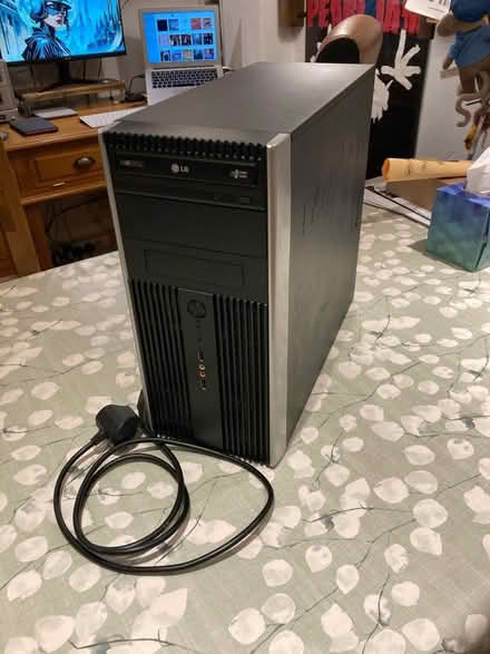 Photo of free Desktop PC (TN24) #2
