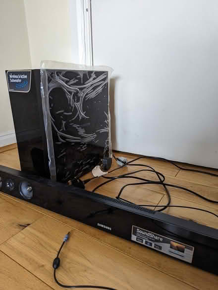 Photo of free Samsung speakers (E2) #3