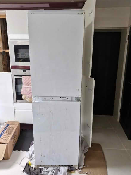 Photo of free Integrated fridge/freezer (NW9) #1