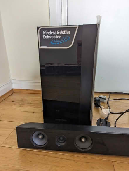 Photo of free Samsung speakers (E2) #1