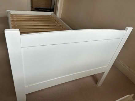 Photo of free Single Aspace bed (white) (Weybridge) #2