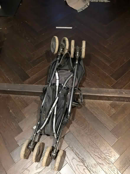 Photo of free Child’s Push chair (Fulham Palace Rd SW6) #4