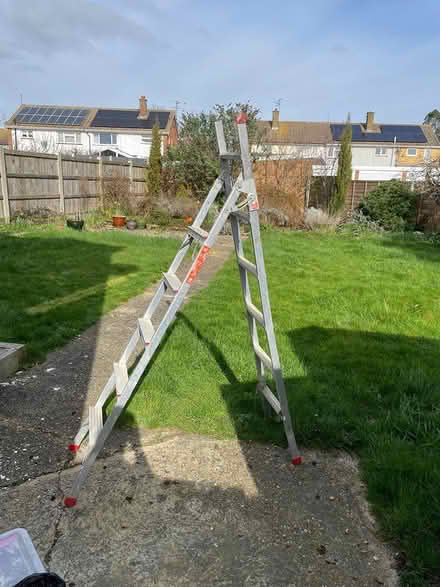 Photo of free 6 foot ladder (CM0) #1
