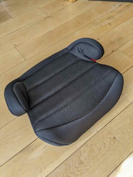 Photo of free Child car booster seat (Banister Park SO15) #2