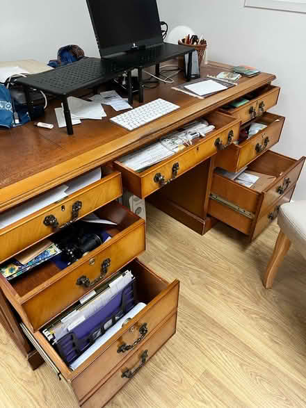 Photo of free Beautiful partner desk (Gospel Oak NW5) #2
