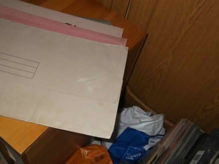 Photo of free Carboard Wallet folders (Walton) #1