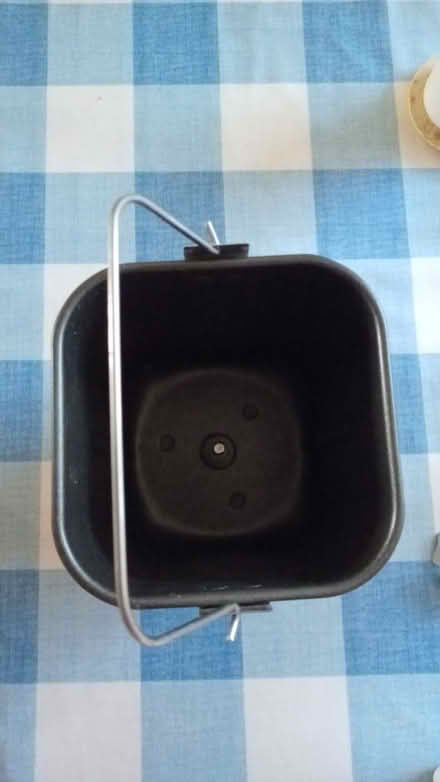 Photo of free Insert tin for bread maker & paddle (Dodleston CH4) #1