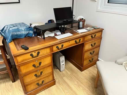 Photo of free Beautiful partner desk (Gospel Oak NW5) #1