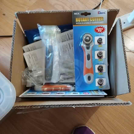 Photo of free Box of cutting wheels and 1 roller for dressmaking (Sutton SM2) #1