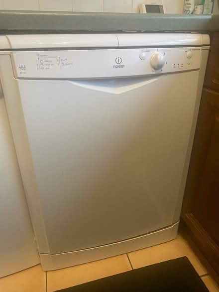 Photo of free Dishwasher (Waterlooville) #1