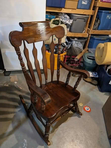 Photo of free Rocking chair (Bethel Park) #2