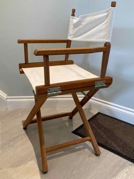 Photo of free 'Director's chair' (Bowbridge GL5) #1