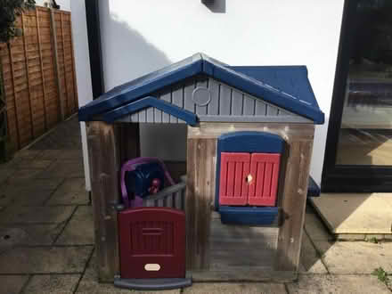Photo of free littles tikes playhouse (Loughton IG10) #1