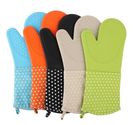 Photo of Baking gloves (Ridgewood NY) #1