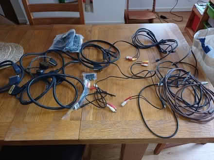 Photo of free Various AV cables (Gomersal BD19) #1