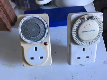 Photo of free Timer plugs x 2 (Ranton ST18) #1