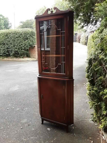 Photo of free Vintage corner display cabinet (Plaitford SP5) #1